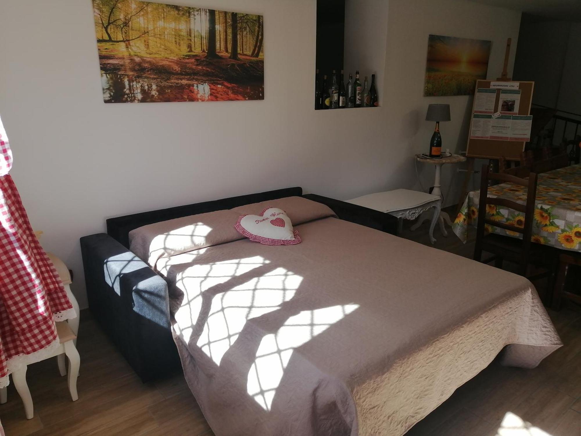 La Casa Del Borgo-Intero Appartamento 拉蒂纳 外观 照片